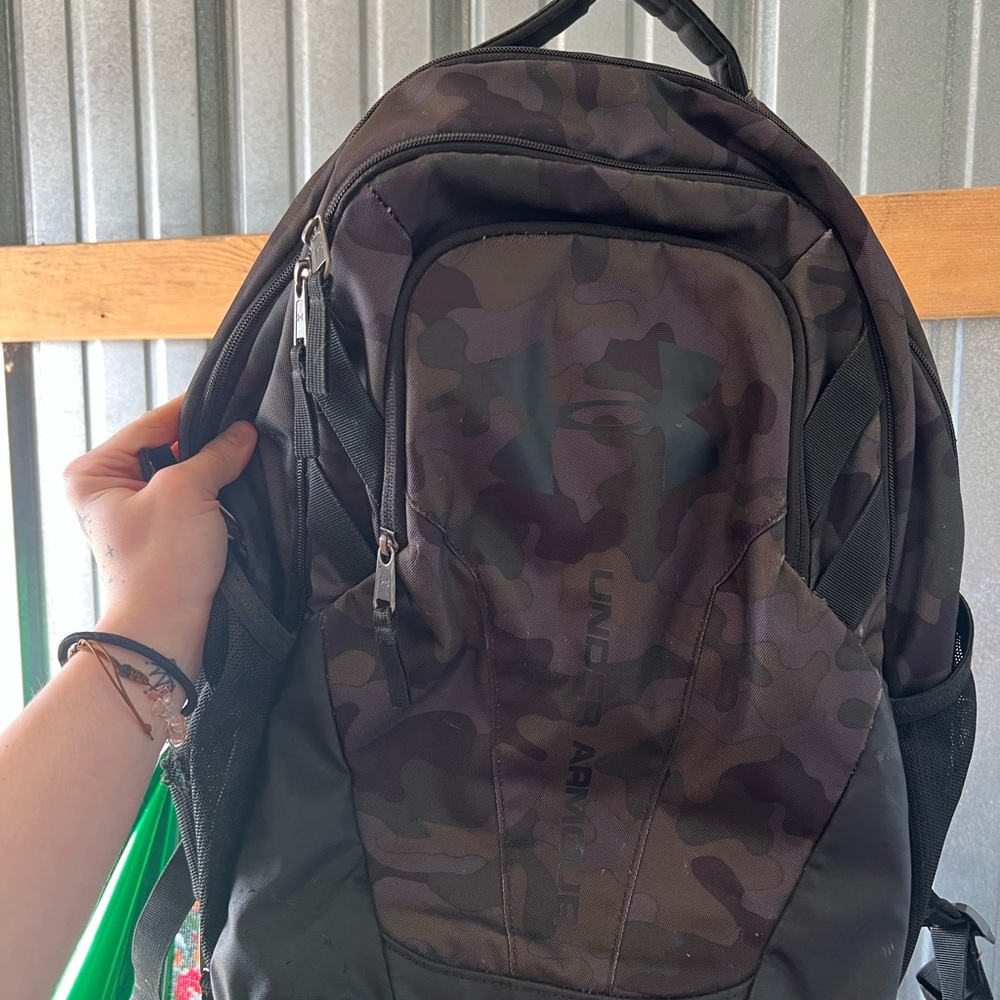 Under Armour Men's Camo Backpack - Black